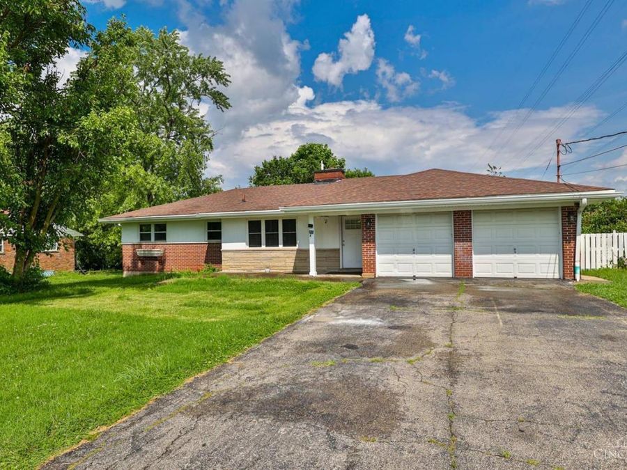 8698 Cox Road, West Chester, OH 45069 Photo 1