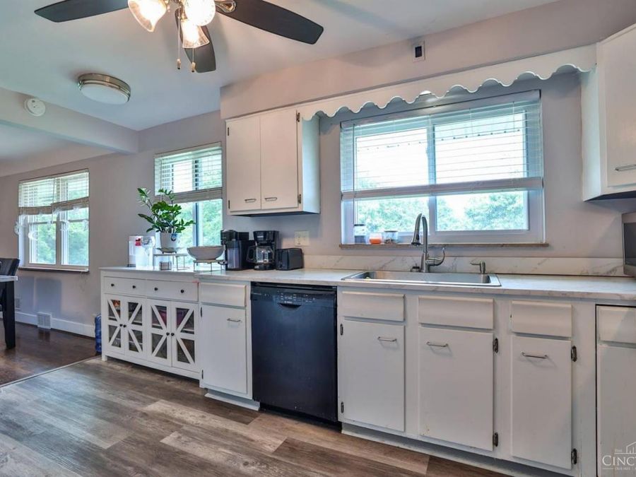 8698 Cox Road, West Chester, OH 45069 Photo 7