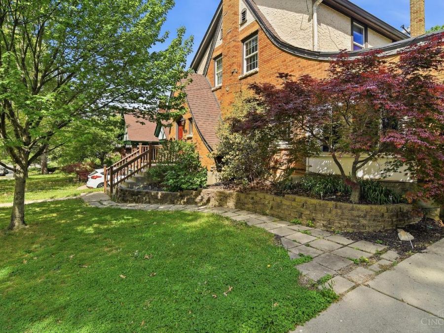 5036 Ralph Avenue, Cincinnati, OH 45238 Photo 2