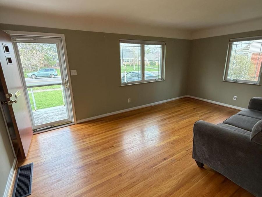 332 Ingram Road, Cincinnati, OH 45218 Photo 5