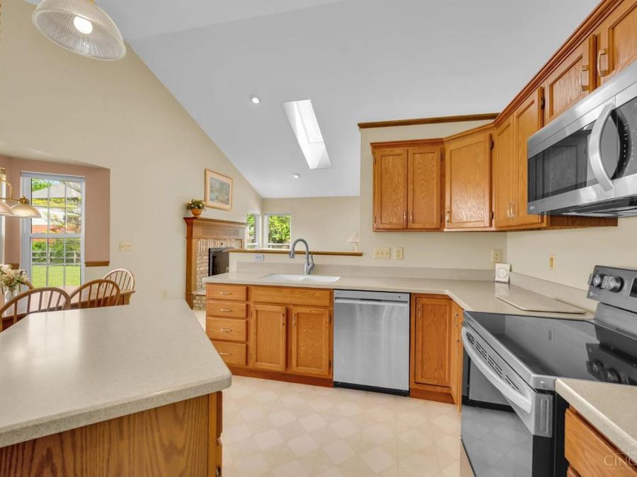 8288 White Hill Lane, West Chester, OH 45069 Photo 15