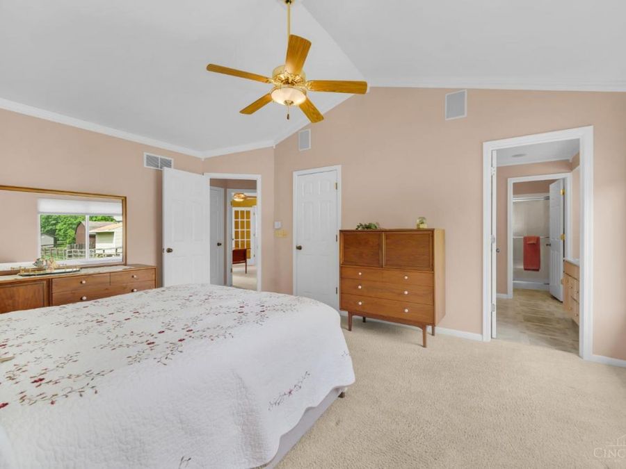 8288 White Hill Lane, West Chester, OH 45069 Photo 21