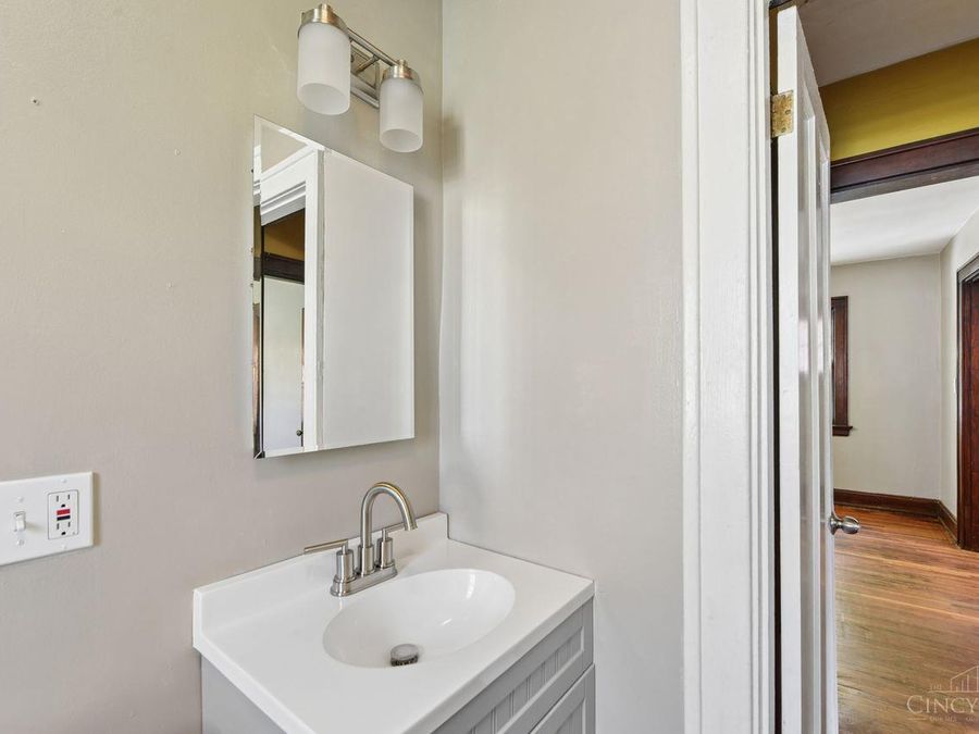 4568 Innes Avenue, Cincinnati, OH 45223 Photo 21