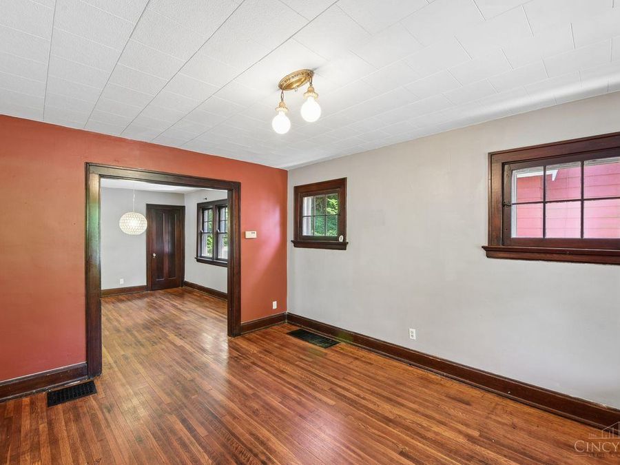 4568 Innes Avenue, Cincinnati, OH 45223 Photo 8