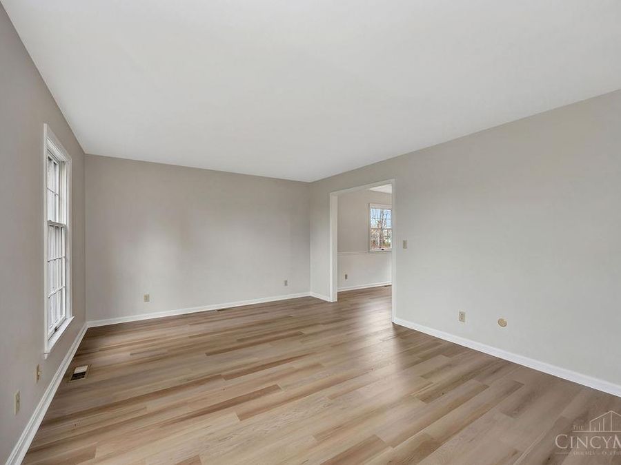 106 Beechpoint Drive, Oxford Township, OH 45056 Photo 5