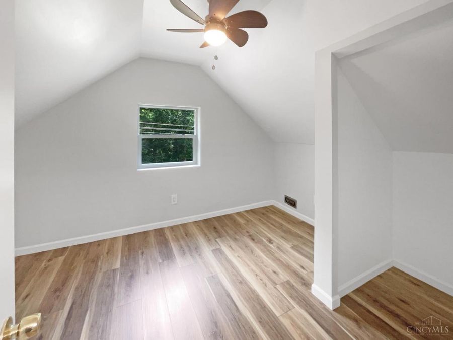 155 Bonham Road, Wyoming, OH 45215 Photo 13