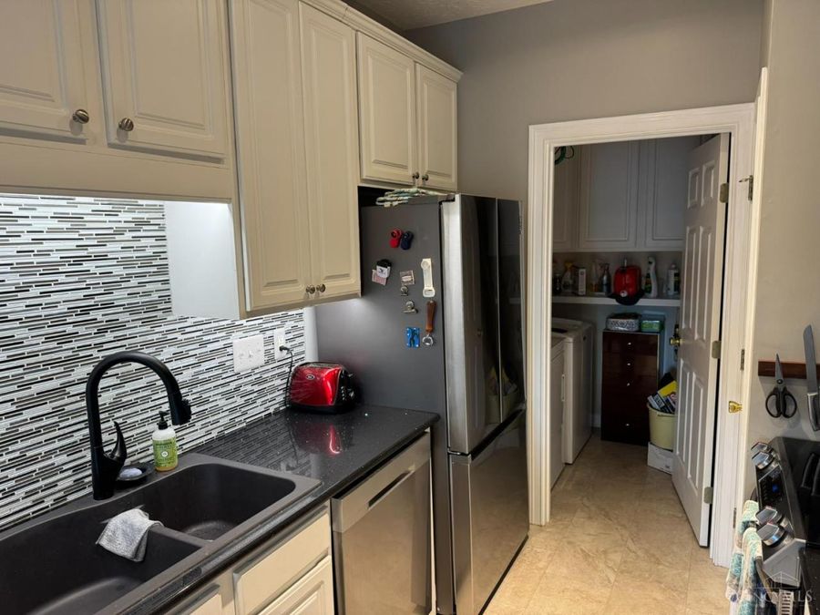 8002 Pinnacle Point, Unit 102, West Chester, OH 45069 Photo 12