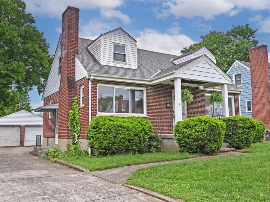 178 East Crest Drive, Reading, OH 45215 Photo 2