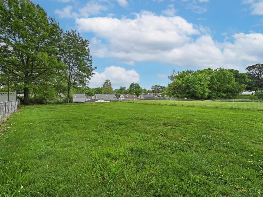 178 East Crest Drive, Reading, OH 45215 Photo 32