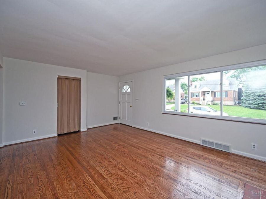 178 East Crest Drive, Reading, OH 45215 Photo 7