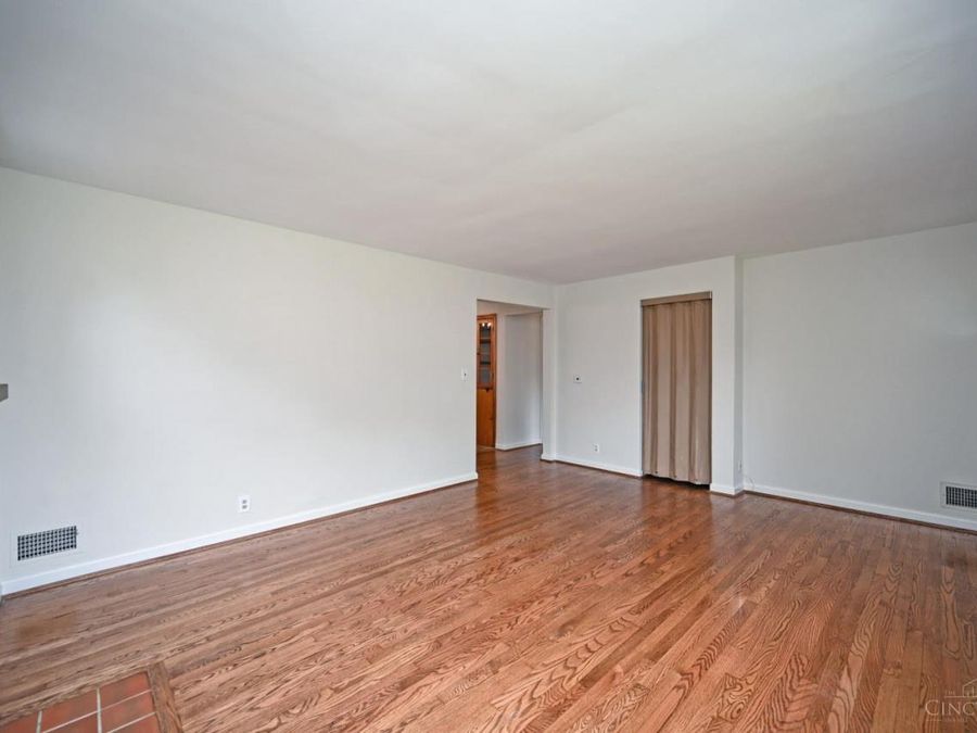 178 East Crest Drive, Reading, OH 45215 Photo 8
