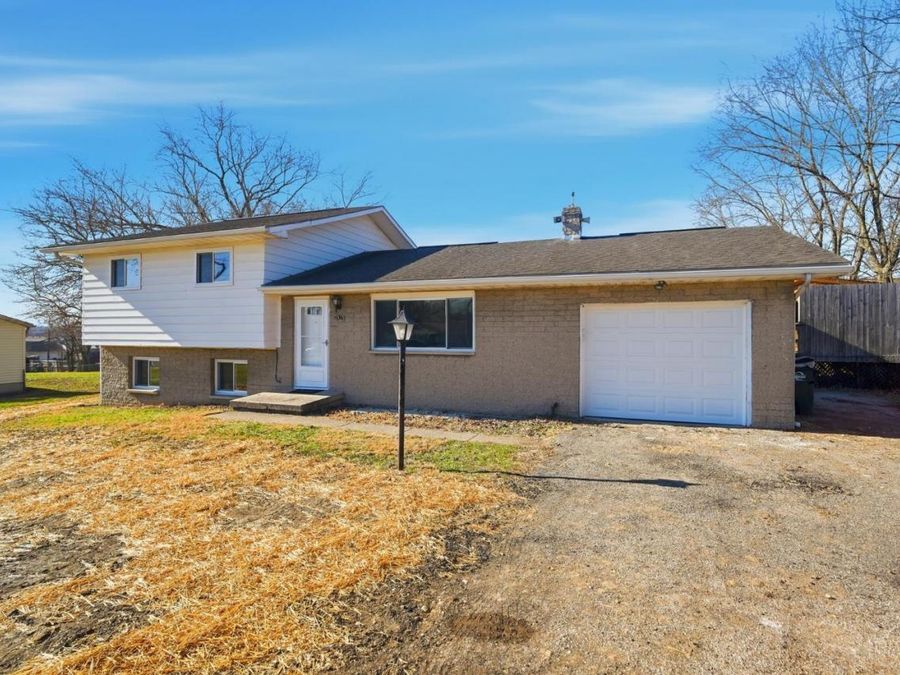 2615 Cincinnati Dayton Road, Middletown, OH 45044 Photo 2