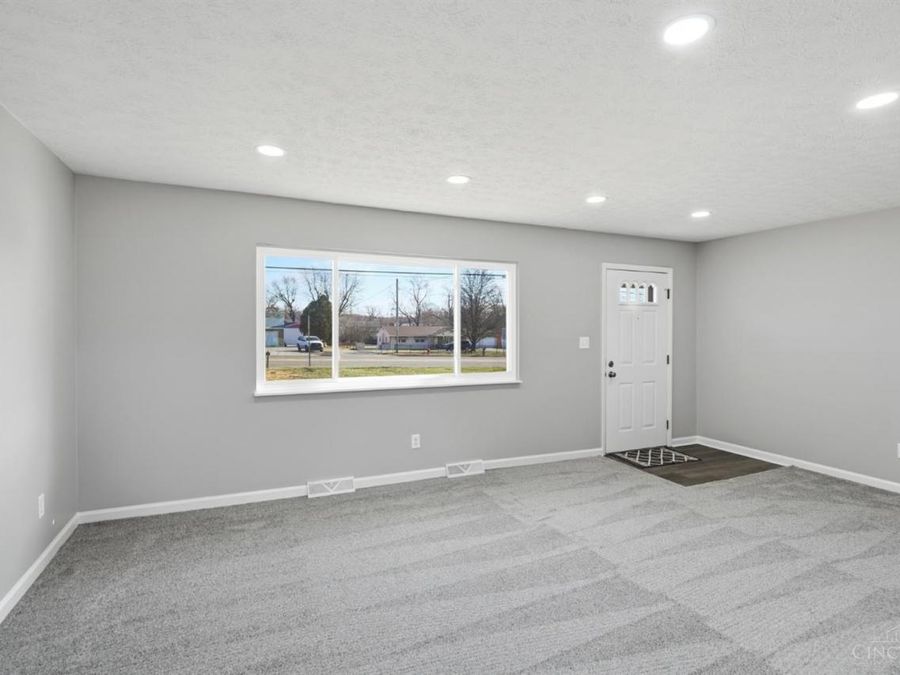 2615 Cincinnati Dayton Road, Middletown, OH 45044 Photo 8