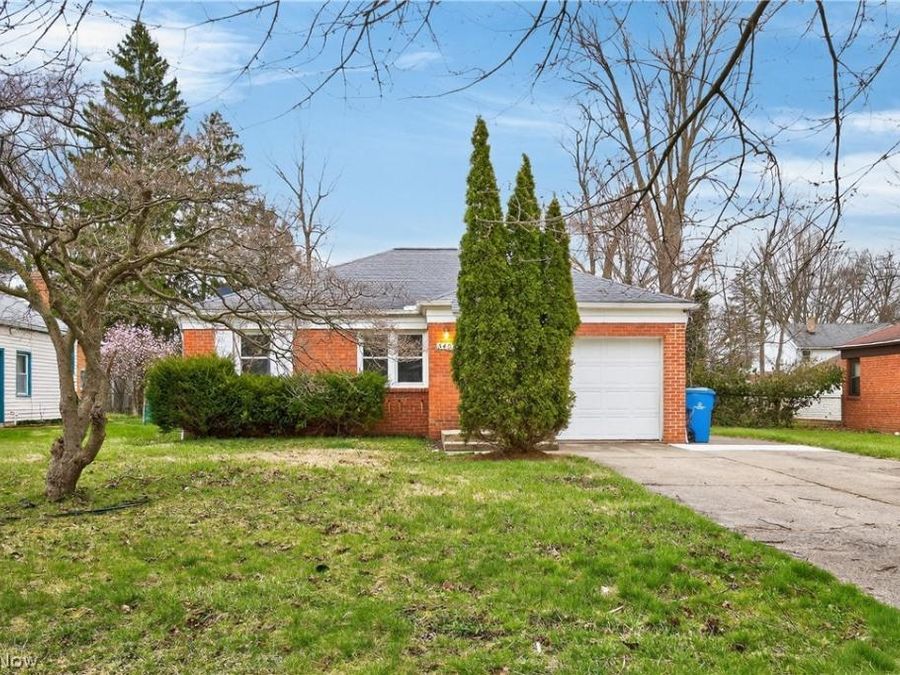 5407 Porter Road , North Olmsted, OH 44070 Photo 1