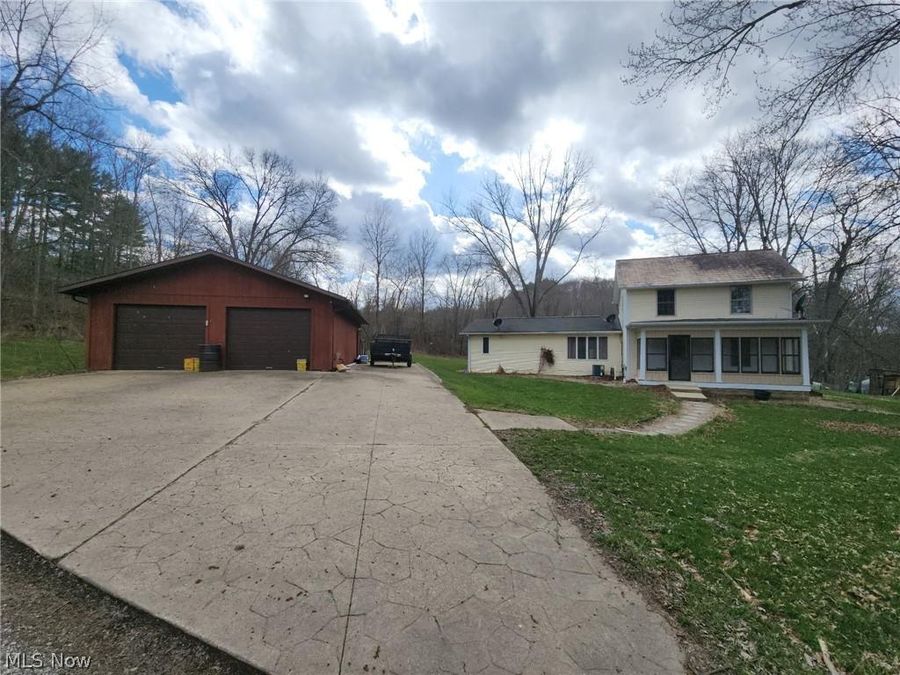 6784 Old Zoarville Road NE, Zoarville, OH 44656 Photo 1