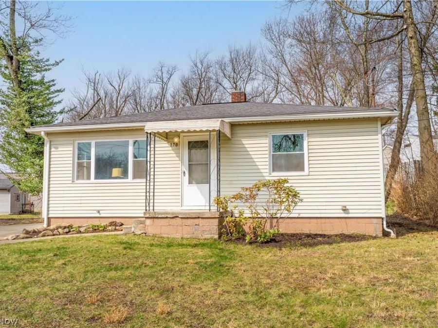 170 S Thomas Road , Tallmadge, OH 44278 Photo 1