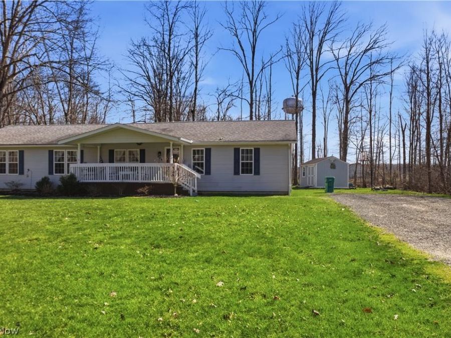 898 Longshadow Drive , Roaming Shores, OH 44084 Photo 1