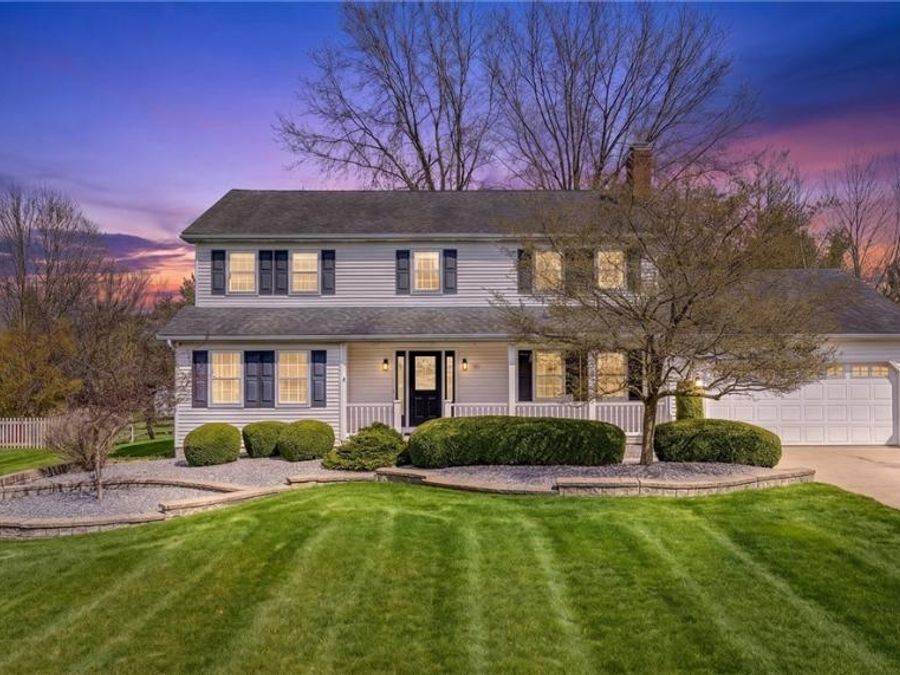 165 Valley Brook Boulevard , Hinckley, OH 44233 Photo 1