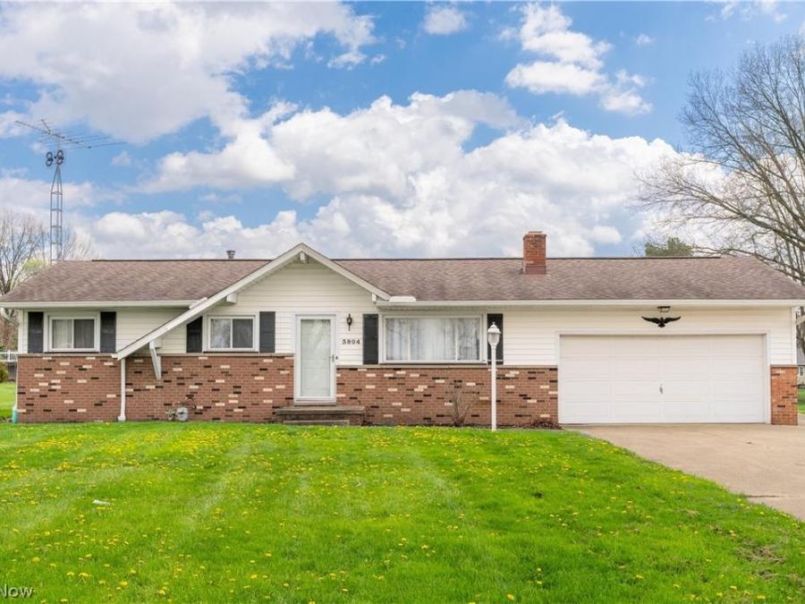 3804 Psolla Street NE, Canton, OH 44721 Photo 1