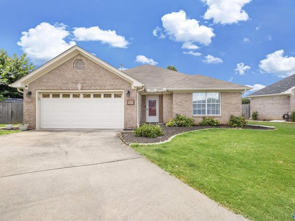 1203 Palisade Court, Decatur, AL 35603