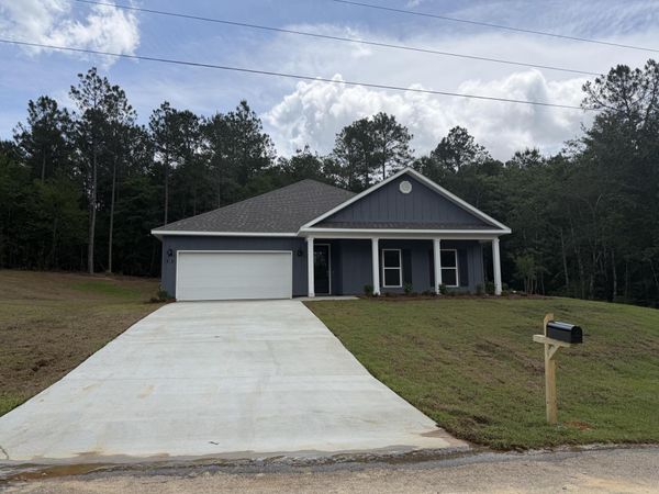 110 Lynnstone, Petal, MS 39465