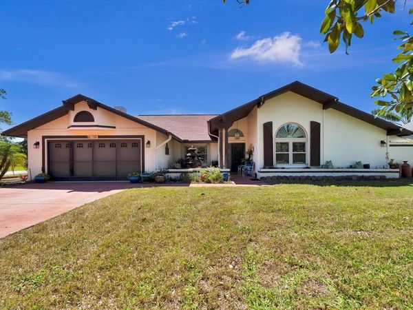 105 COLECHESTER LANE , PALM COAST, FL 32137