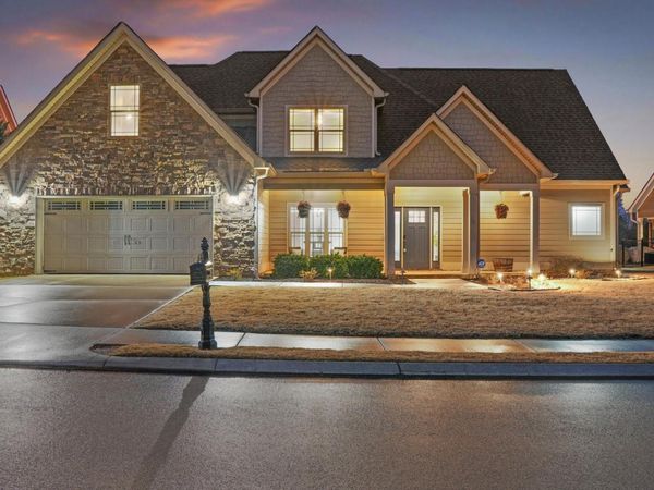 76 Tuscany Village Drive , Ringgold, GA 30736