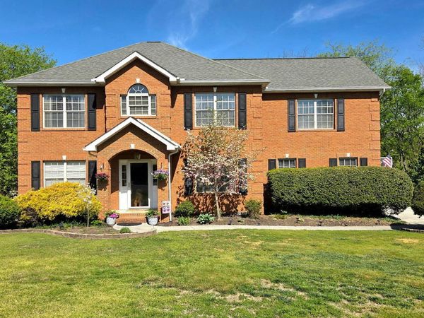 5211 Trumpet Vine Lane , Knoxville, TN 37918