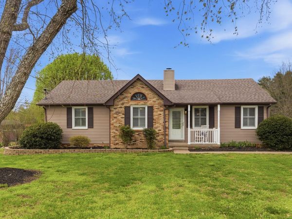 625 Shelley Dr , Mount Juliet, TN 37122