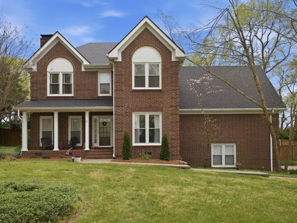 4012 Oxford Glen Dr , Franklin, TN 37067