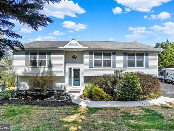 116 WEST COURT, GLEN ROCK, PA 17327
