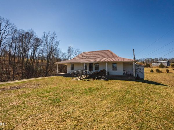 179 A Sutton Hollow Road, Sneedville, TN 37869