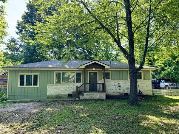 72 Cherokee Trail , Ringgold, GA 30736