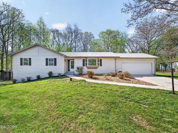 54 Peterson Lane , Pleasant Hill, TN 38578