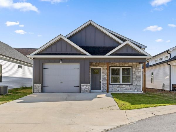 65 Ables Way, Ringgold 30736