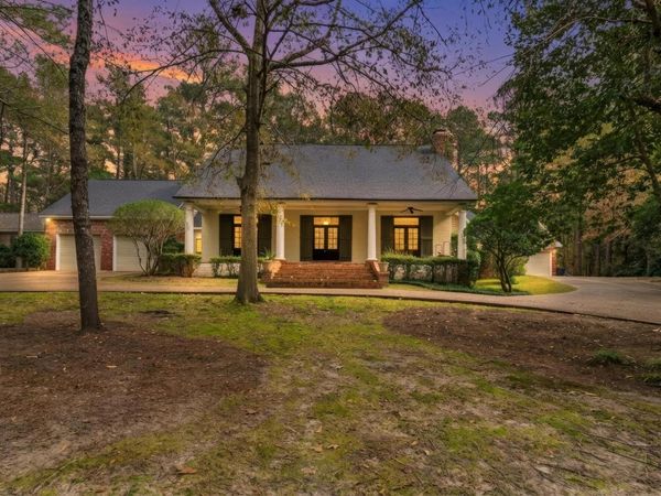 4 Bocage, Hattiesburg, MS 39402