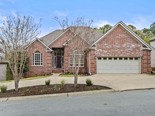 307 Wellington Woods , Little Rock, AR 72211