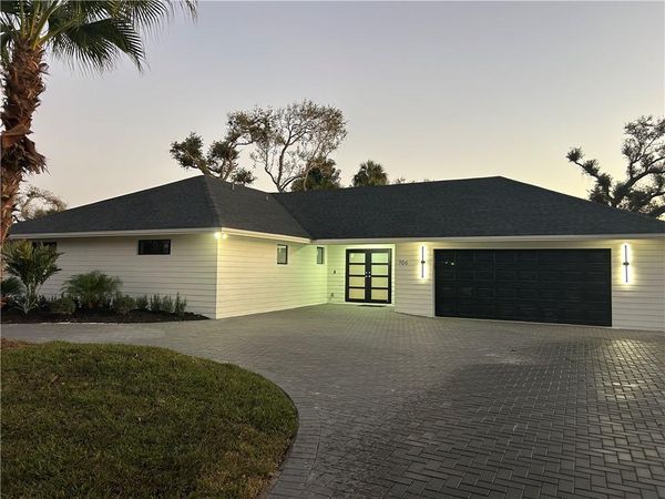 706 Flamevine Lane , Vero Beach, FL 32963