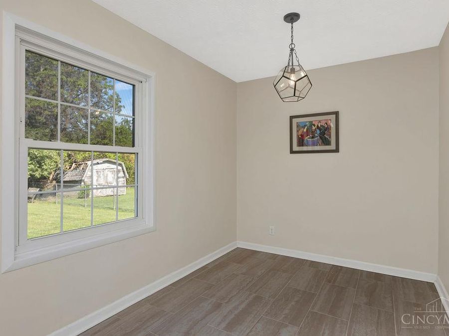 10813 Thornview Drive, Sharonville, OH 45241 Photo 16