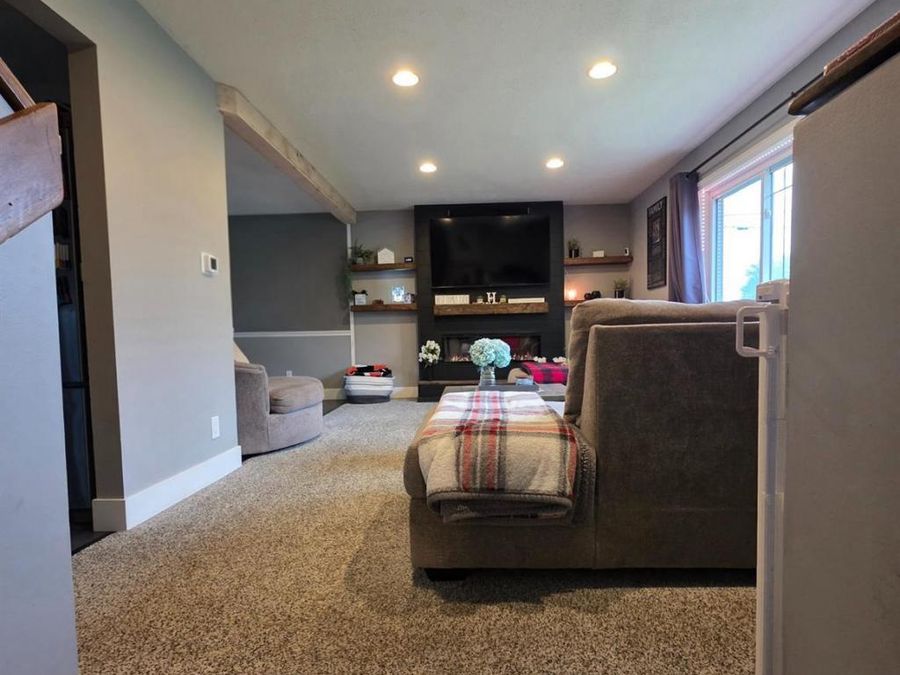 3352 Palmhill Lane, Green Township, OH 45239 Photo 9