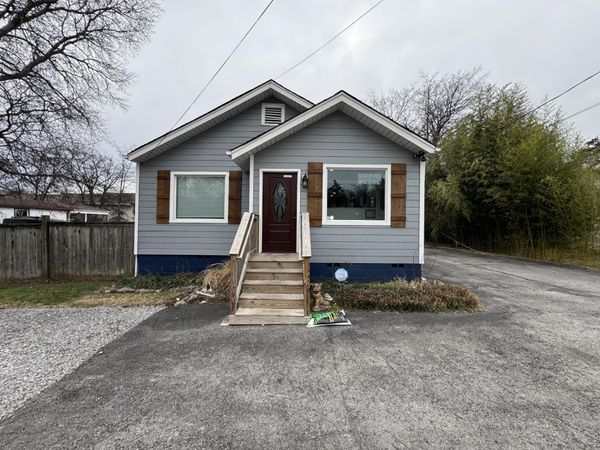 2643 Smith Springs Rd , Nashville, TN 37217