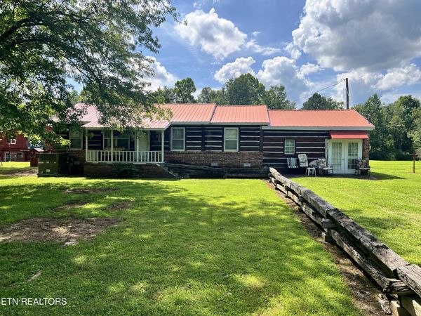 1517 County Road 250 , Niota, TN 37826