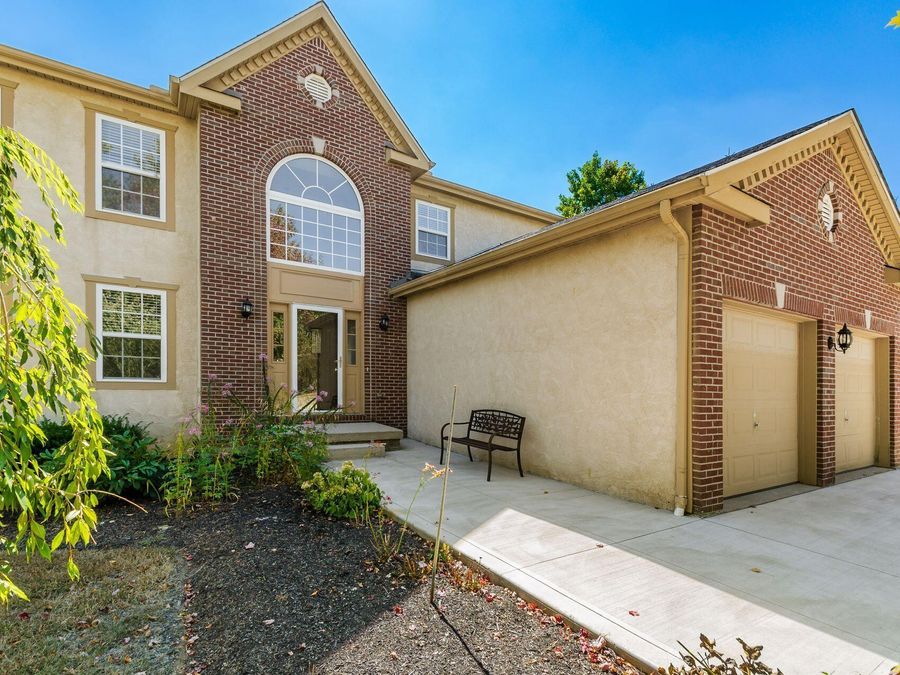 3902 Rivers Run Drive , Lewis Center, OH 43035 Photo 1