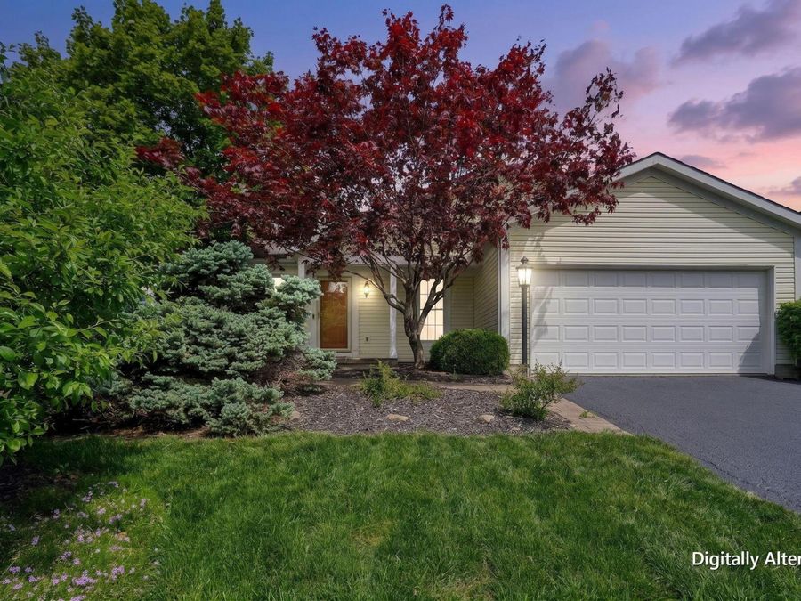7784 Leaview Drive , Columbus, OH 43235 Photo 1