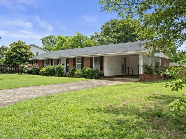 1903 Arch W , Searcy, AR 72143