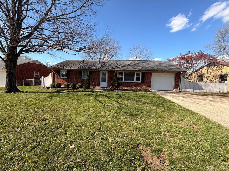 346 Lutz Drive, Union, OH 45322 Photo 1