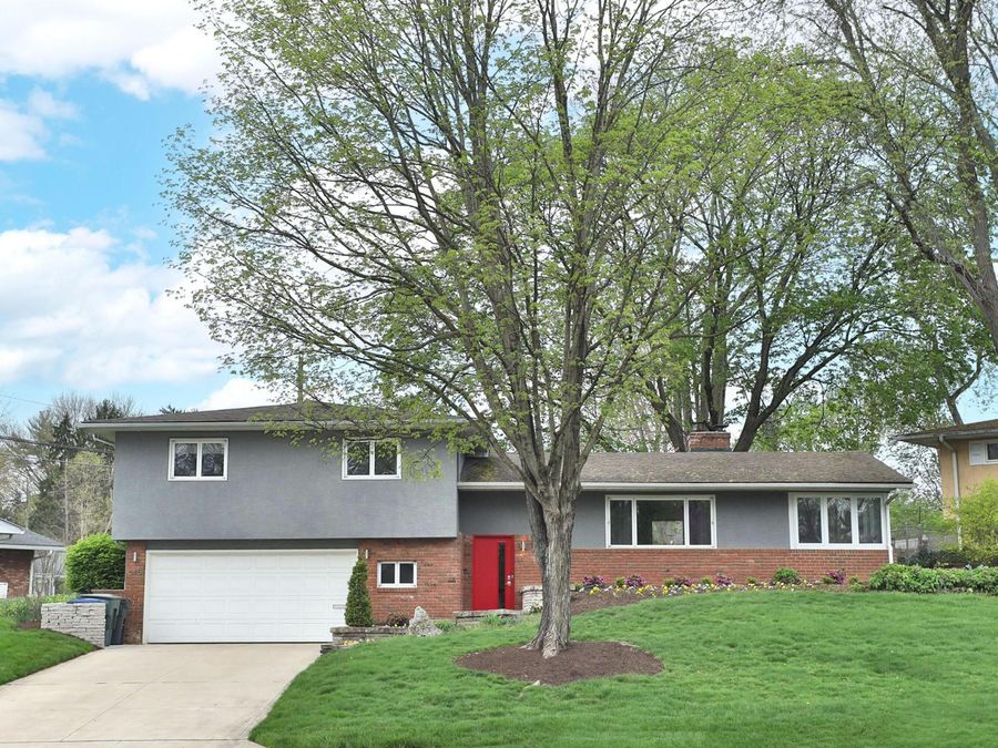 645 Beautyview Court , Columbus, OH 43214 Photo 1