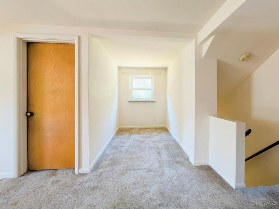 451 Kitty Lane, Delhi Township, OH 45238 Photo 11