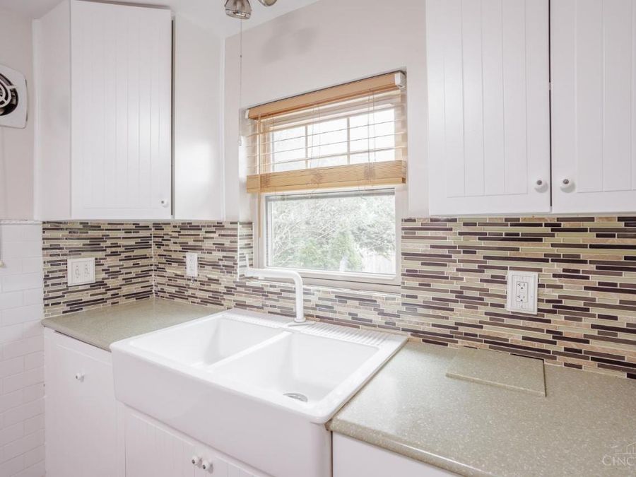 6705 Elwynne Drive, Silverton, OH 45236 Photo 11