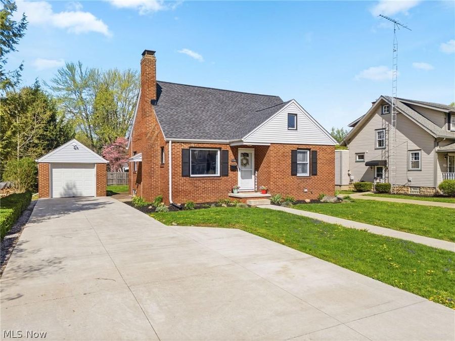 1245 Miles Avenue SW, Canton, OH 44710 Photo 1
